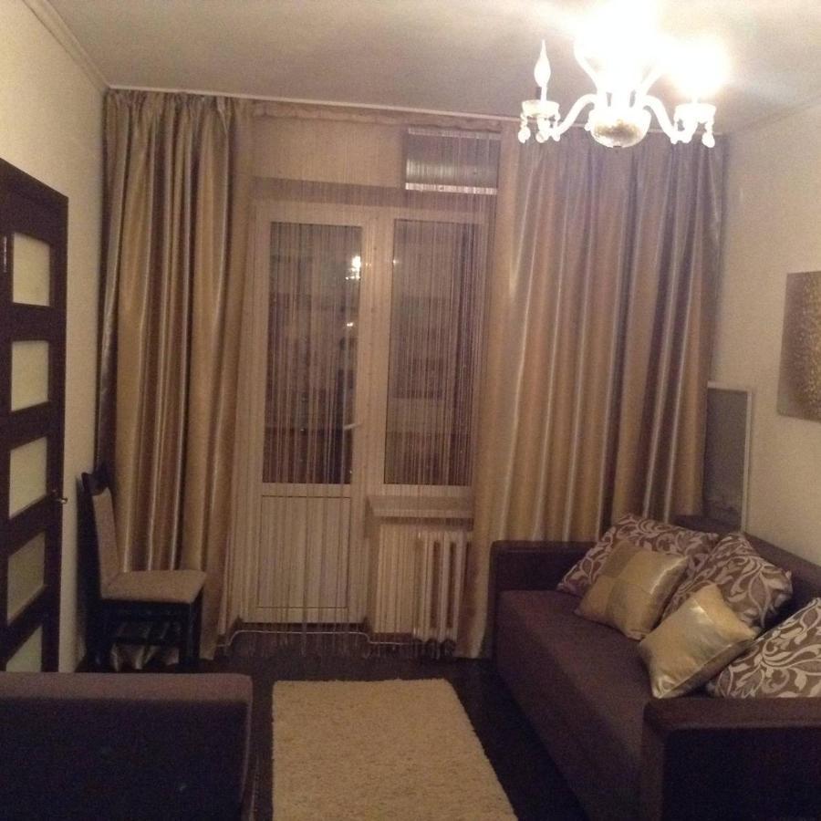 Двухкомнатная Возле Гулливера Apartamento Kiev Exterior foto